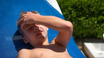 Golpes de calor en los más chicos: recomendaciones para protegerlos ante las altas temperaturas en la región NEA Golpes de calor en los más chicos: recomendaciones para protegerlos ante las altas temperaturas en la región NEA