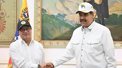 Gustavo Petro y Nicolás Maduro. Gustavo Petro y Nicolás Maduro.