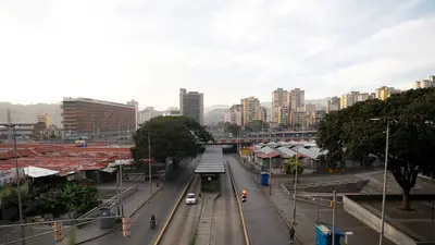 Venezolanos conmocionados se resguardan, sin saber qué ocurrirá tras ataque EEUU Venezolanos conmocionados se resguardan, sin saber qué ocurrirá tras ataque EEUU