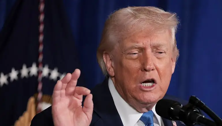 Trump amenazó a Delcy Rodríguez: "Si no lo hace lo correcto, pagará un precio muy caro"