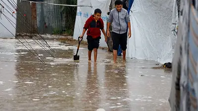 En medio de la devastación y con los hospitales en ruinas: alerta en Gaza por un posible brote de leptospirosis En medio de la devastación y con los hospitales en ruinas: alerta en Gaza por un posible brote de leptospirosis