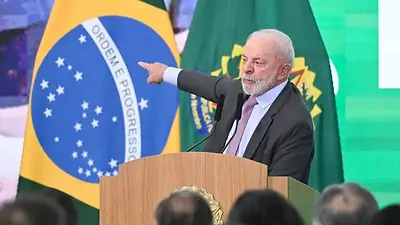 Lula lamentó que la región esté "dividida" y pidió una "integración pragmática" Lula lamentó que la región esté "dividida" y pidió una "integración pragmática"