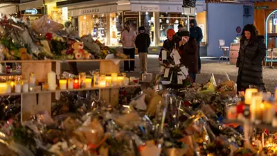 Crece la presión por respuestas tras incendio mortal en bar alpino suizo en Nochevieja Crece la presión por respuestas tras incendio mortal en bar alpino suizo en Nochevieja