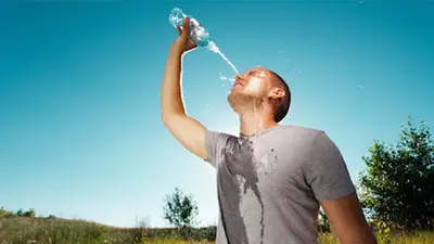 Entrenar con ola de calor: cómo cuidarse para hacer ejercicio con altas temperaturas Entrenar con ola de calor: cómo cuidarse para hacer ejercicio con altas temperaturas
