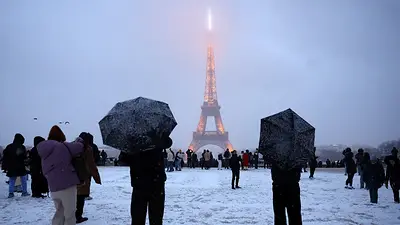 Una ola de frío azota amplias zonas de Europa y complica los desplazamientos Una ola de frío azota amplias zonas de Europa y complica los desplazamientos