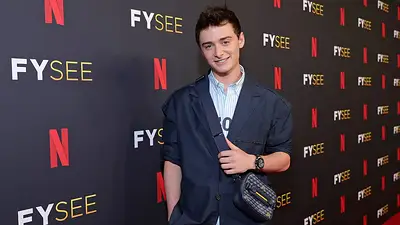 NOah Schnapp NOah Schnapp