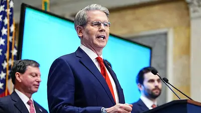 Secretario Tesoro EEUU dice Irán atraviesa un momento precario y que su economía tiene problemas Secretario Tesoro EEUU dice Irán atraviesa un momento precario y que su economía tiene problemas