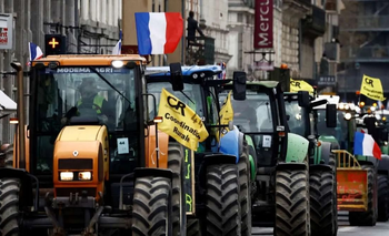 Agricultores protestaron en París contra el acuerdo comercial UE-Mercosur | Francia