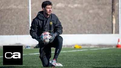 Susto en el Ascenso del fútbol argentino: un arquero sufrió un paro cardíaco en plena pretemporada Susto en el Ascenso del fútbol argentino: un arquero sufrió un paro cardíaco en plena pretemporada