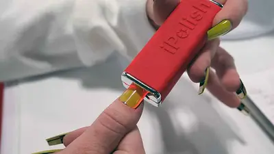 iPolish, el robot que te hace las uñas. iPolish, el robot que te hace las uñas.