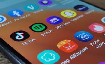 Cómo activar o desactivar actualizaciones automáticas del celular | Celulares