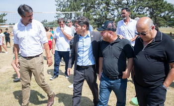 Kicillof se mostró con referentes del MDF en Miramar | Axel kicillof 