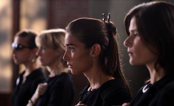 Netflix: las tres películas y series que hay que ver si te gustó El tiempo de las moscas | Cine