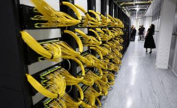 Los inversores en IA apostarán por la energía frente a las tecnológicas en 2026, según BlackRock | Global