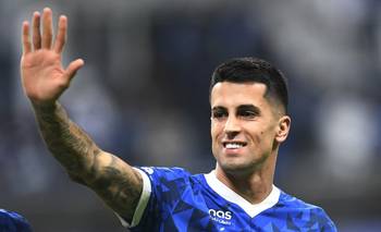 Cancelo regresa al Barcelona cedido por el Al-Hilal | Cancelo