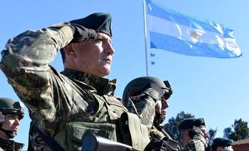 Cuánto gana el personal de Gendarmería este mes | Salarios