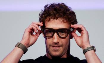 Meta estudia duplicar la producción de gafas Ray-Ban a finales de año: Bloomberg News | Meta