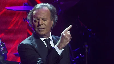 Julio Iglesias fue denunciado por abuso sexual por dos empleadas: qué se sabe hasta ahora Julio Iglesias fue denunciado por abuso sexual por dos empleadas: qué se sabe hasta ahora