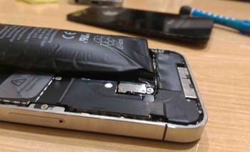 6 motivos por los que se hincha la batería de tu celular | Celulares