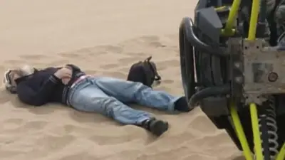 Otro accidente en Pinamar con UTV: un hombre quedó internado tras volcar su vehículo Otro accidente en Pinamar con UTV: un hombre quedó internado tras volcar su vehículo