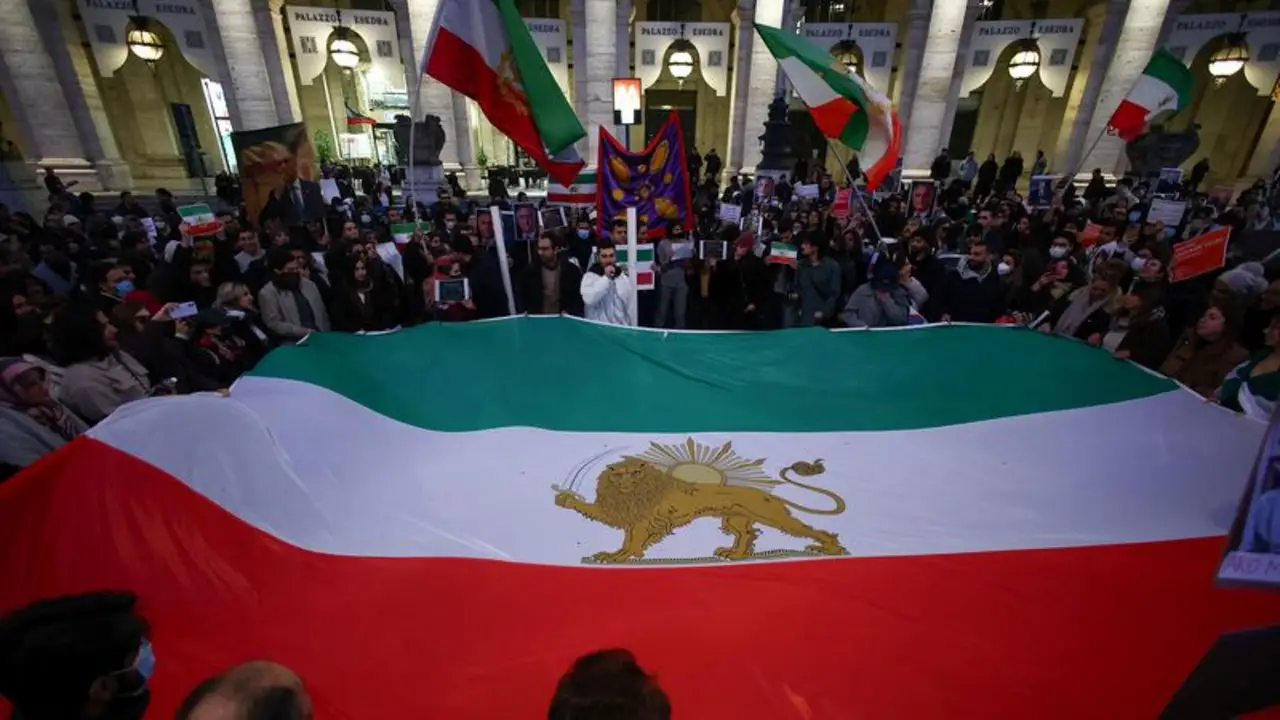Irán cierra temporalmente el espacio aéreo a la mayoría de los vuelos