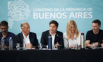 Kicillof reunió a intendentes de su movimiento y resurgió el planteo por las re-re | Movimiento derecho al futuro