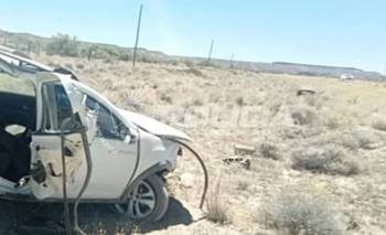 Volvía de sus vacaciones: un hombre de 64 años murió tras volcar en una ruta de Neuquén | Neuquén
