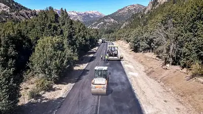 Activan obras en una de las rutas de acceso a un paraíso turístico de la Patagonia Activan obras en una de las rutas de acceso a un paraíso turístico de la Patagonia