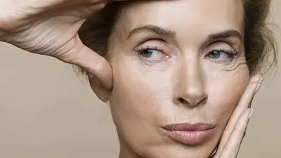 Yoga facial Yoga facial