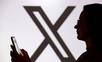 Decenas de miles de usuarios reportan una caída de la red social X, según Downdetector | Caida