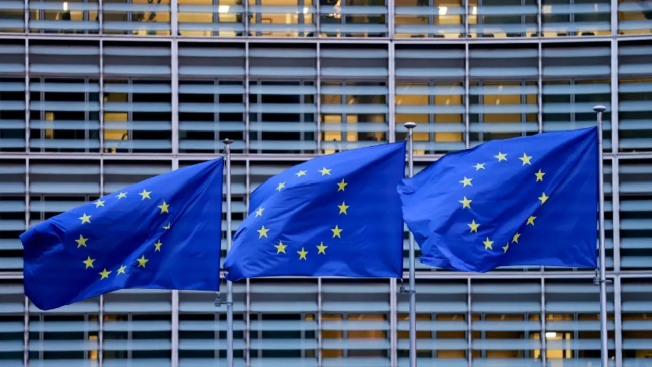 UE quiere forzar retirada progresiva de proveedores chinos de infraestructuras clave: FT