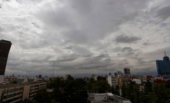 Viento fuerte, calor en aumento y 12 provincias bajo alerta por tormentas | Clima
