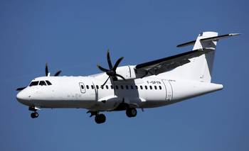 Indonesia halla restos del avión de vigilancia desaparecido con 10 personas a bordo | Accidente