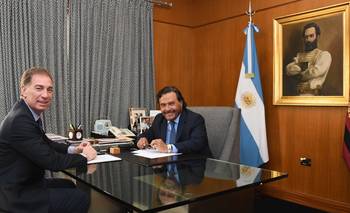 Santilli sumó el apoyo de Saénz y sigue su gira en busca de los votos de los gobernadores | Reforma laboral 