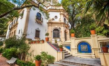 Está escondido en un palacio colonial: el imponente museo para visitar en Buenos Aires  | Escapadas