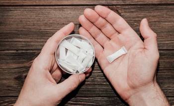 Bolsitas de nicotina: la moda sin humo que pone en peligro a jóvenes | Salud