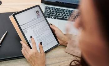 Cuál es el error en tu CV que arruina tus entrevistas de trabajo, según expertos | Trabajo