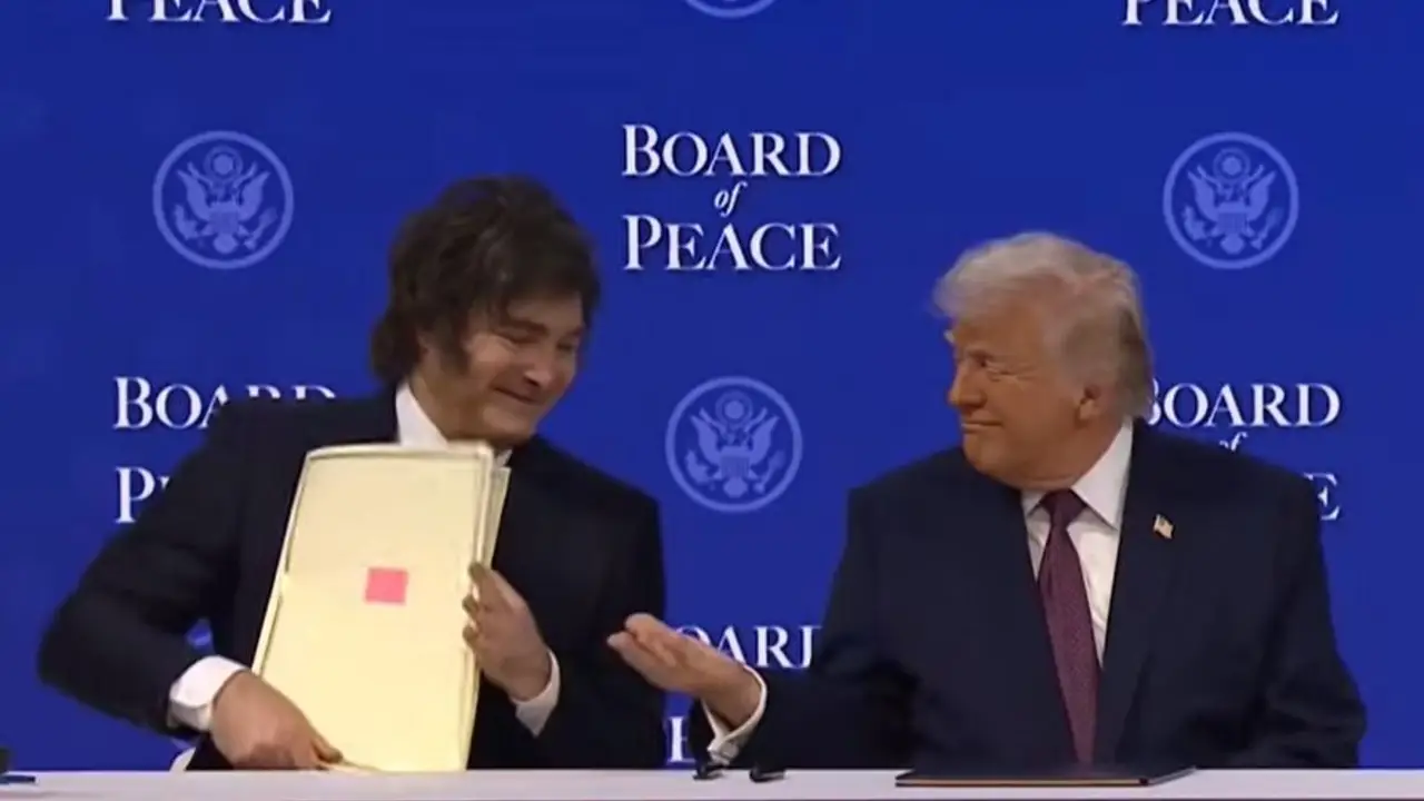 En medio de la negociación por la reforma laboral, Milei visita a Trump en EEUU  