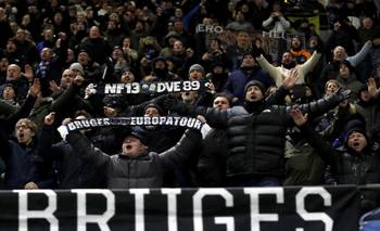 Hinchas del Brujas que imitaban  a Borat son encarcelados en Kazajistán | Europa