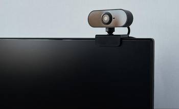 Cómo saber si alguien me espía por la cámara del celular o laptop | Ciberseguridad