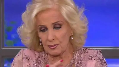 Mirtha Legrand en La Noche de Mirtha. Mirtha Legrand en La Noche de Mirtha.
