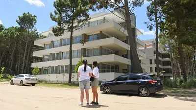 Pinamar y Cariló, las ciudades evasoras: ARBA detectó cientos de miles de metros sin declarar Pinamar y Cariló, las ciudades evasoras: ARBA detectó cientos de miles de metros sin declarar
