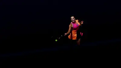 Sabalenka elimina a Jovic y jugará semifinal en Australia contra Svitolina, que aplastó a Gauff Sabalenka elimina a Jovic y jugará semifinal en Australia contra Svitolina, que aplastó a Gauff