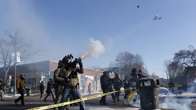 Trump reorganiza operación de inmigración de Mineápolis mientras Casa Blanca busca controlar daños Trump reorganiza operación de inmigración de Mineápolis mientras Casa Blanca busca controlar daños