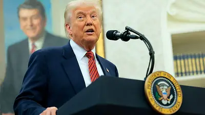 Trump ahora quiere su cara en las monedas de 1 dólar Trump ahora quiere su cara en las monedas de 1 dólar