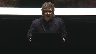 Sin nombrarlo, Milei aludió a la tensión con Techint: "Tiene que quebrar" Sin nombrarlo, Milei aludió a la tensión con Techint: "Tiene que quebrar"