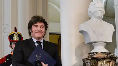Javier Milei, Carlos Menem, Corrupción, Desempleo. Javier Milei, Carlos Menem, Corrupción, Desempleo.