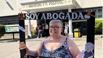 Historia de Silvia Maggio, la mujer jubilada que se recibió de abogada a los 72 años. Historia de Silvia Maggio, la mujer jubilada que se recibió de abogada a los 72 años.