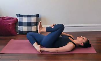 Rutina de yoga fácil para aliviar el dolor de caderas  | Salud