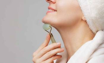 Chau papada: rutina de yoga facial para hacer en casa | Salud